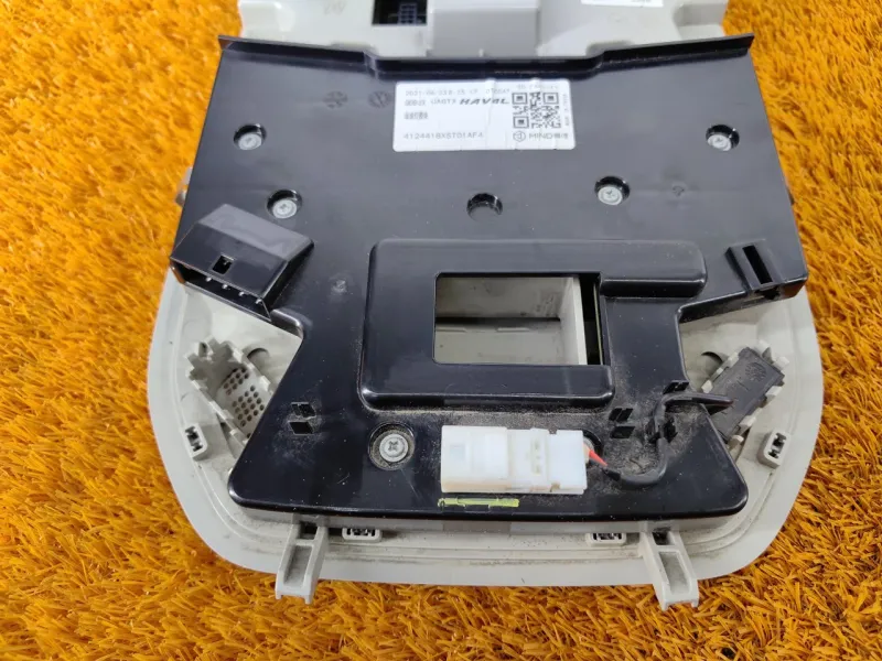 Плафон салона