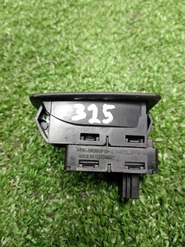 Кнопка стеклоподъемника