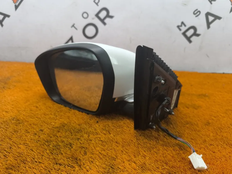 Зеркало боковое