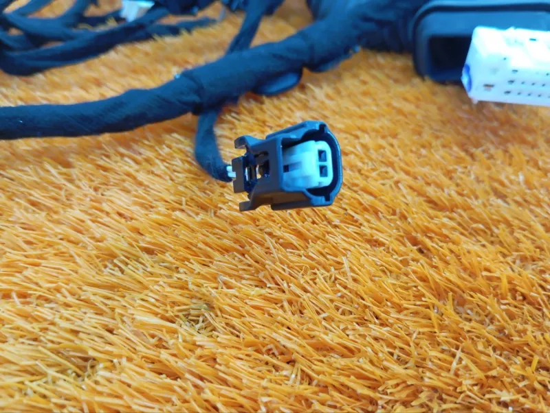 Проводка двери