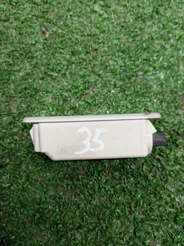 Плафон освещения багажника