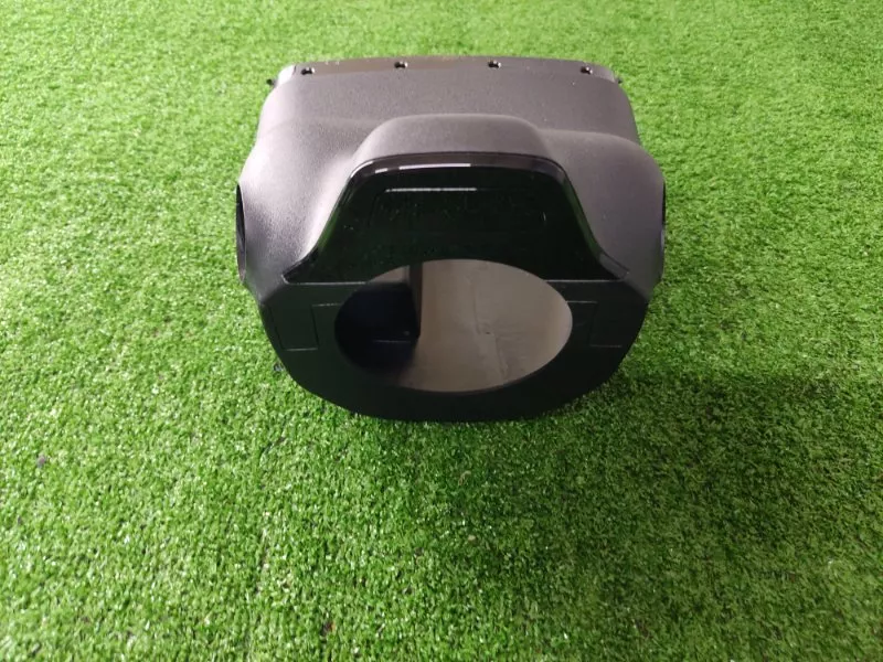 Кожух рулевой колонки