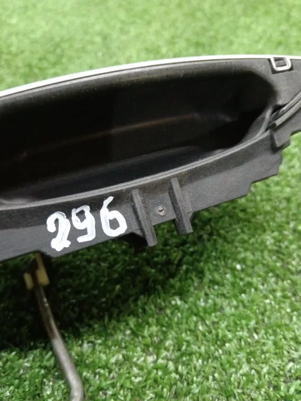 Ручка двери наружняя