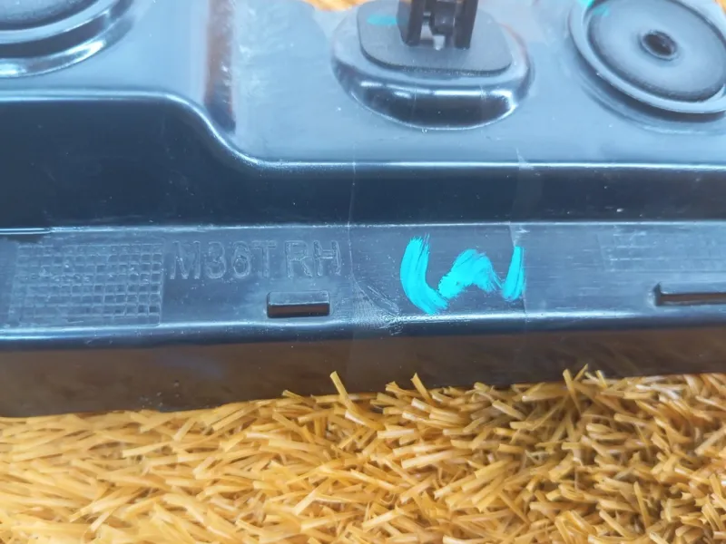 Крепление бампера