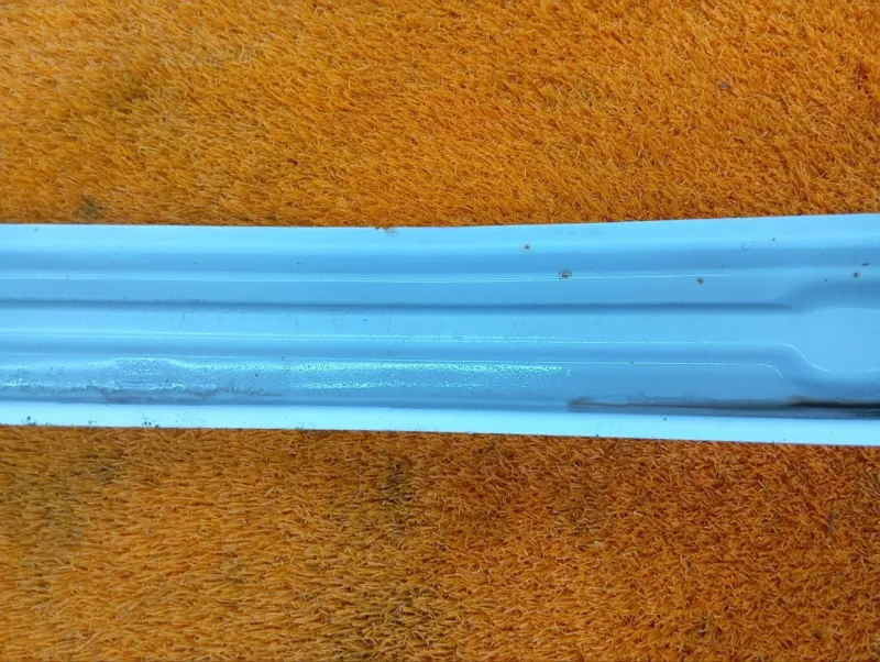 Усилитель бампера