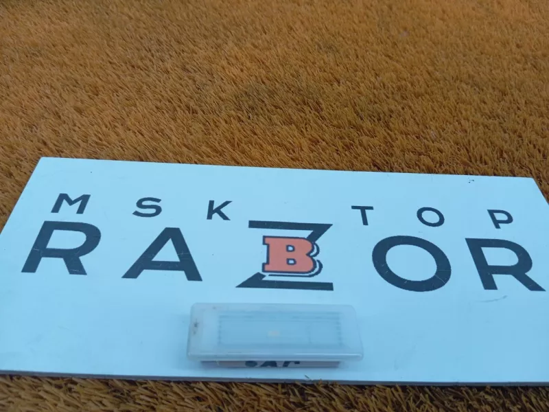 Плафон подсветки багажника