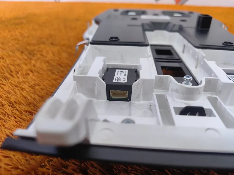 Плафон салона