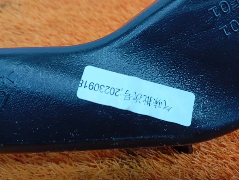 Воздуховод отопителя