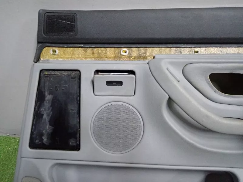 Обшивка двери BMW 7-Series 2001 51428227158 E38, задняя правая