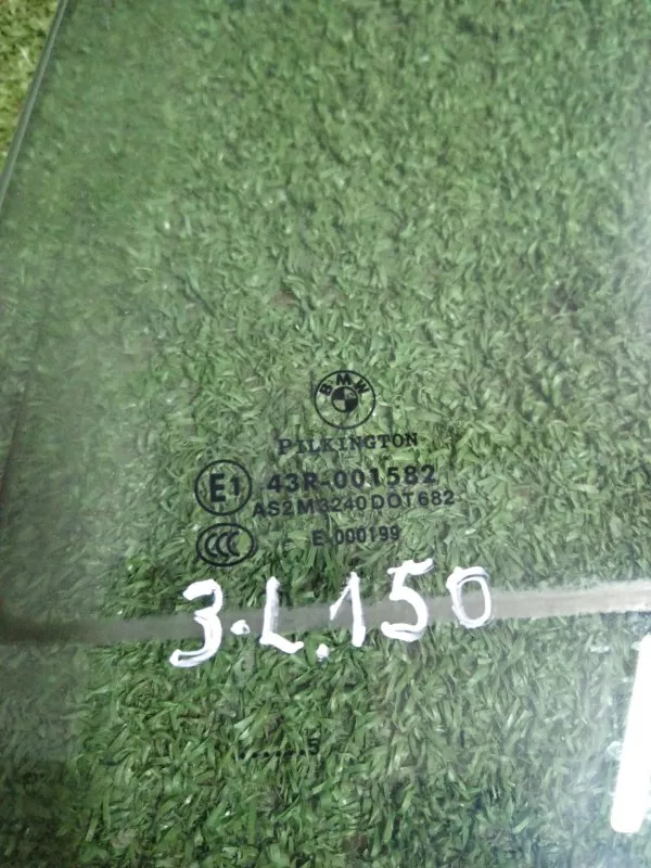 Стекло двери BMW 3-Series 2005 51347060267 E90, заднее левое