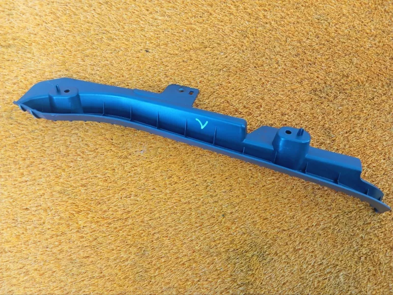 Крепление бампера