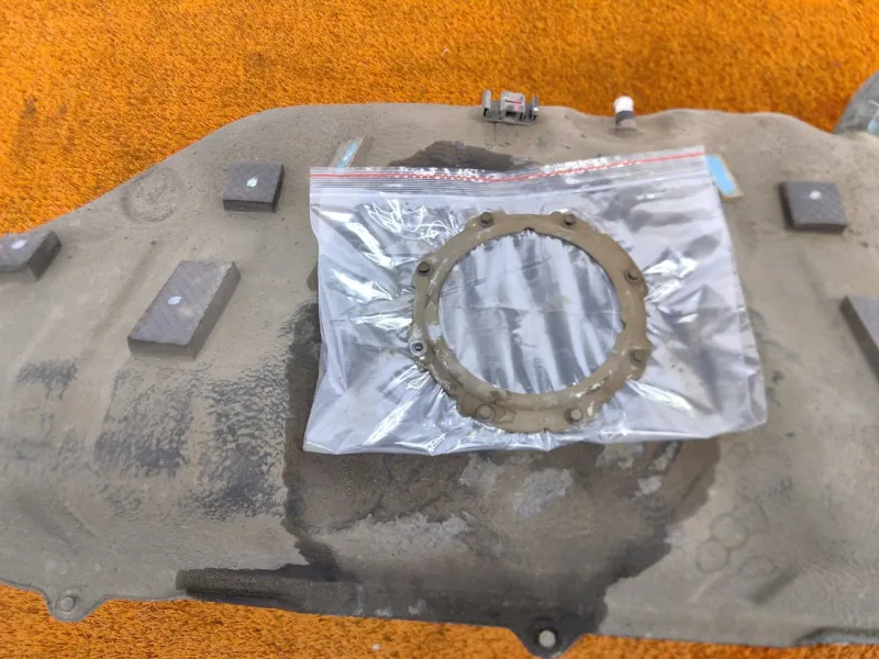 Бак топливный