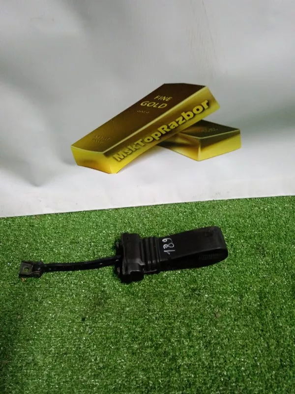 Ограничитель двери