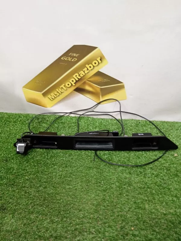 Ручка открывания багажника