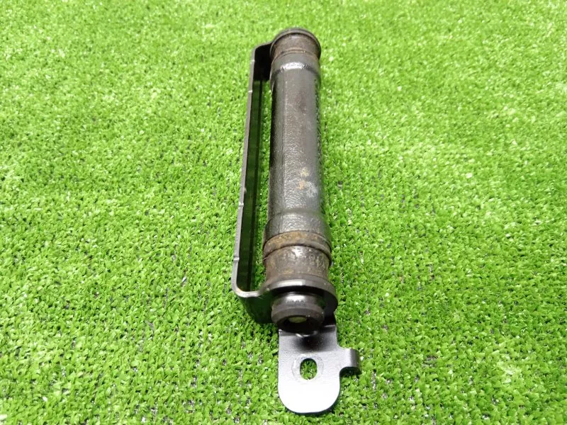 Демпфер крышки багажника