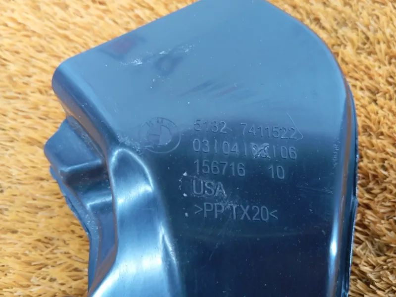 Водосток BMW X3 2018 51327411522 G01 B47