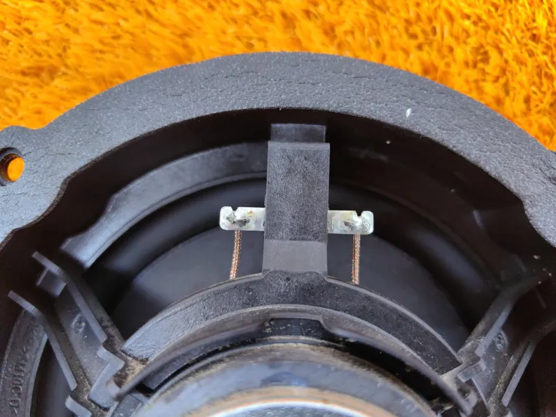 Динамик двери