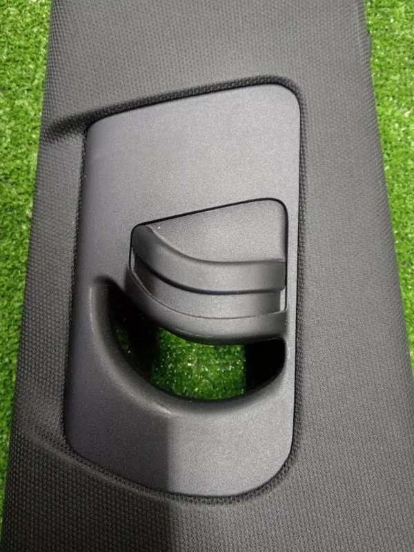 Накладка на стойку кузова