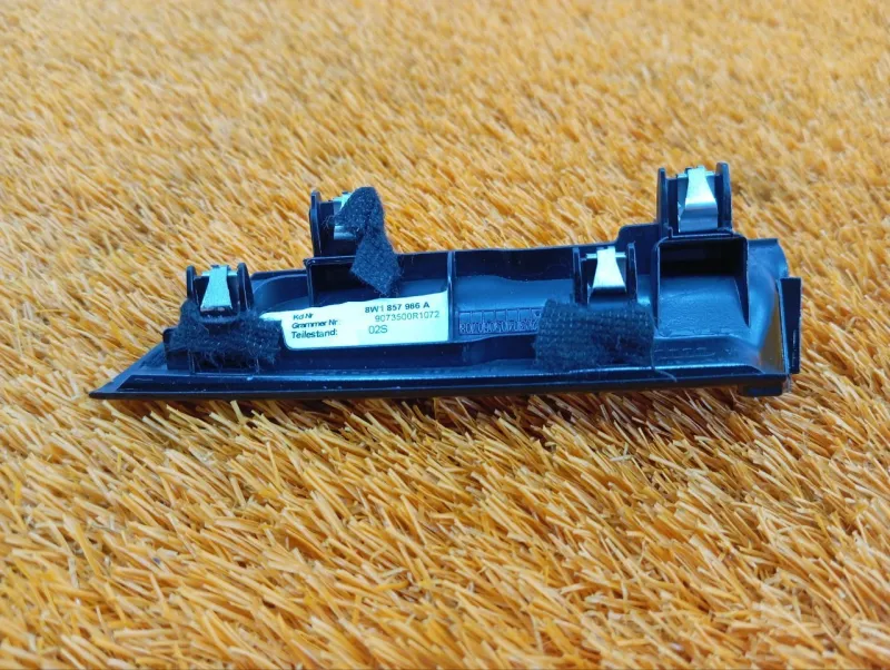 Накладка торпедо