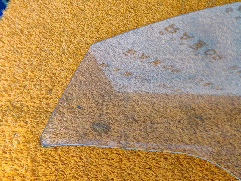 Стекло двери