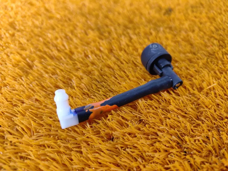 Форсунка стеклоомывателя