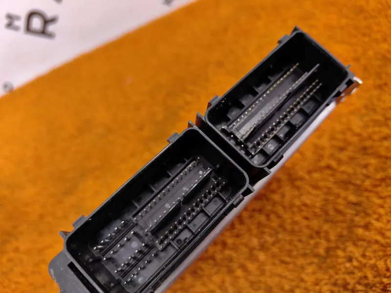 Блок управления двигателем