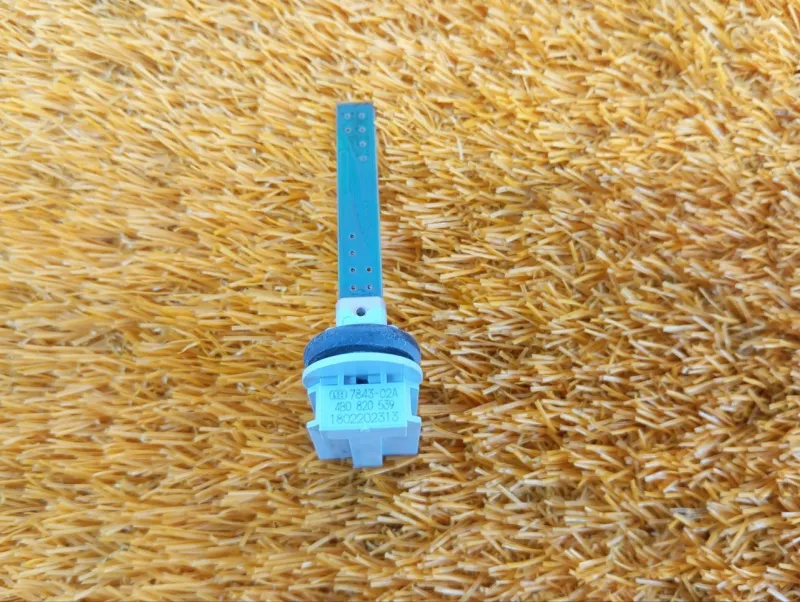 Датчик температуры воздуха в салоне