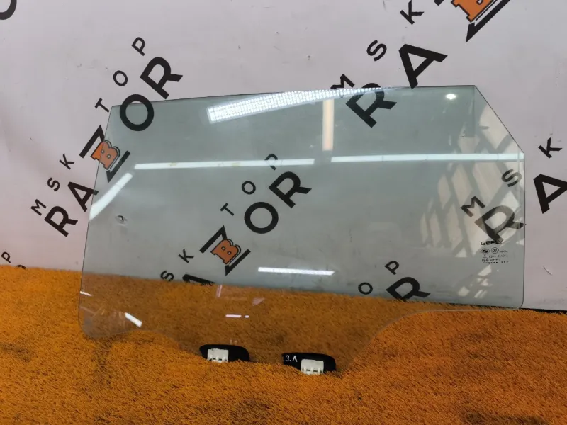 Стекло двери