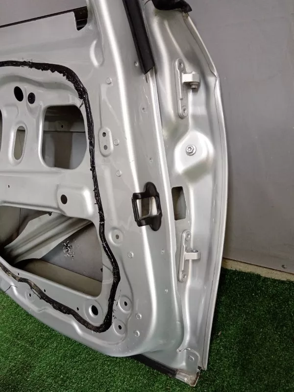 Дверь BMW 5-Series 2011 41007206113 F10, задняя левая