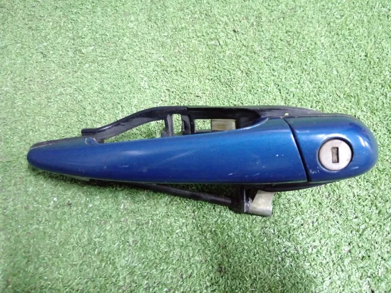 Ручка двери наружняя BMW 3-Series 2001 51210018013 E46, передняя правая