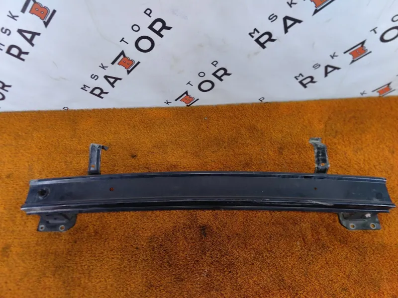 Усилитель бампера