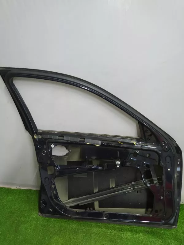 Дверь BMW 5-Series 2008 41517202339 E60, передняя левая