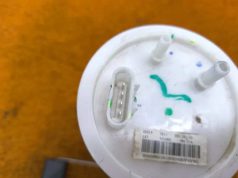 Бензонасос