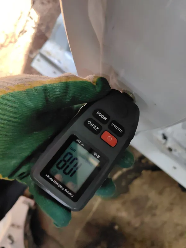 Порог с центральной стойкой