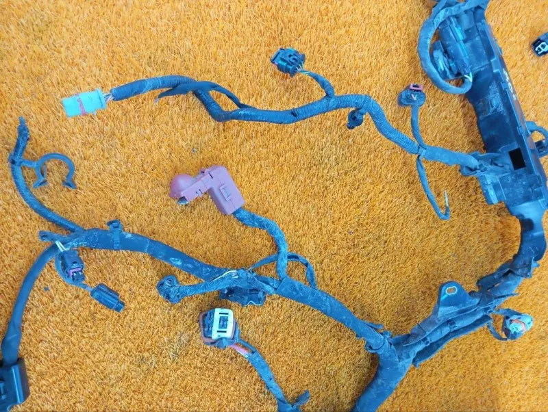 Проводка подкапотная