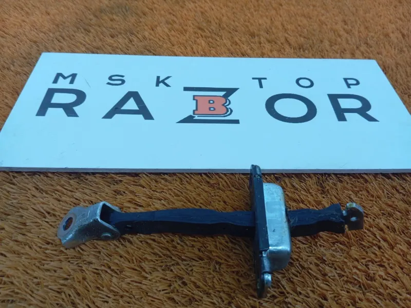 Ограничитель двери