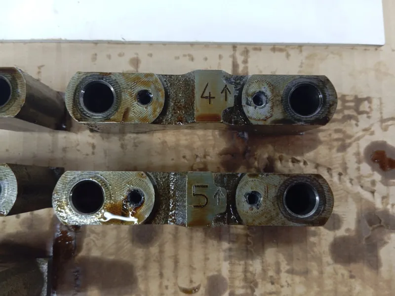 Бугель коленвала