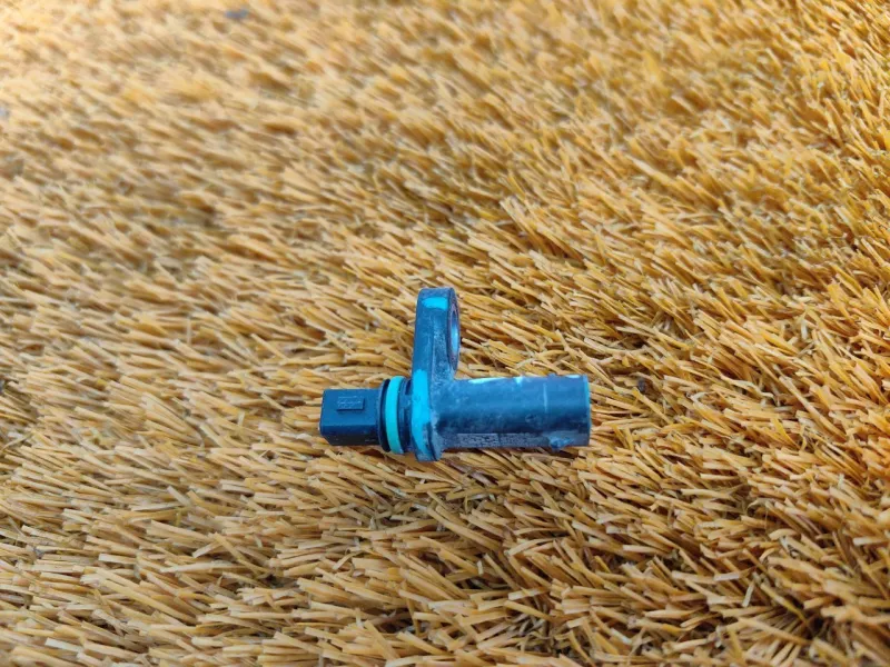 Датчик положения распредвала