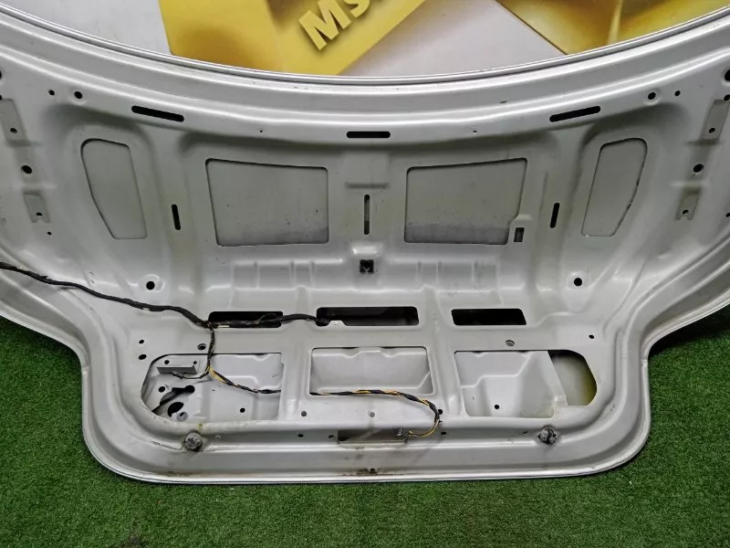 Крышка багажника