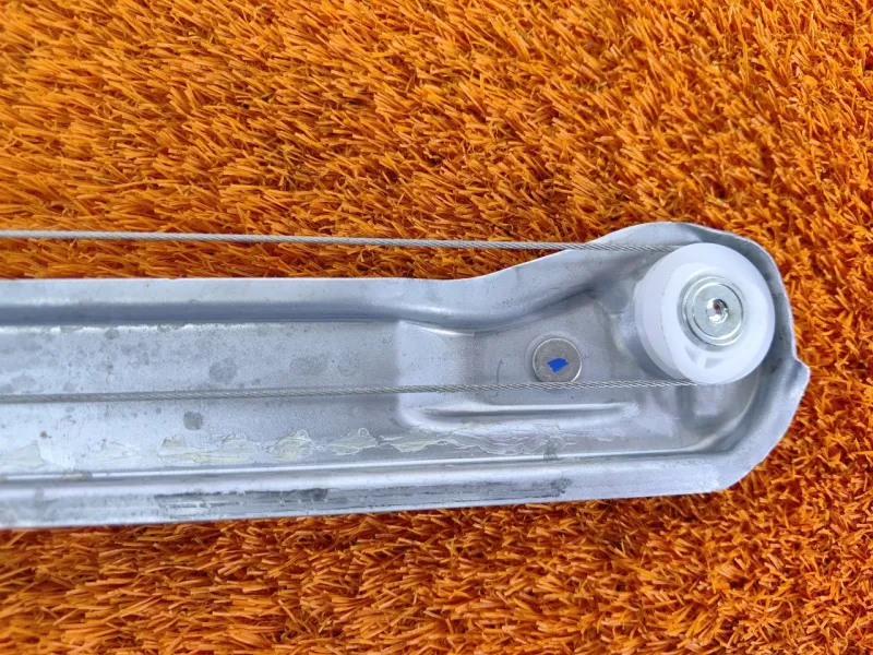 Стеклоподъемник