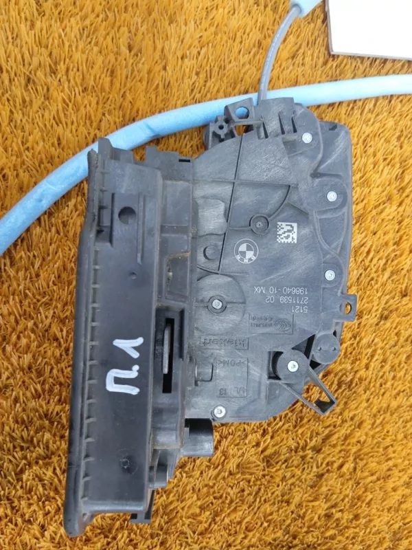 Замок двери