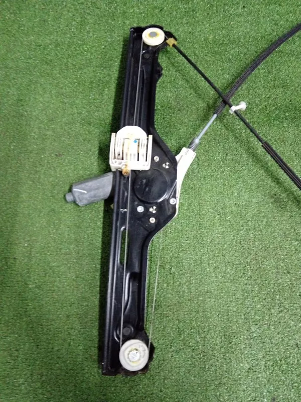 Стеклоподъемник BMW X5 2008 51337166379 E70, передний левый