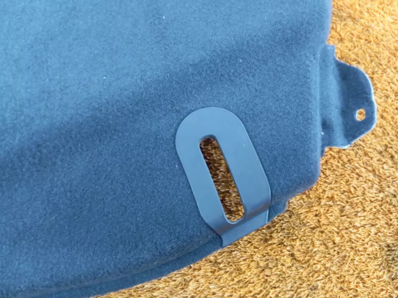 Обшивка багажника