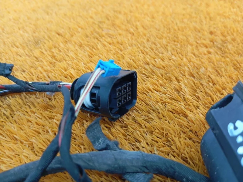 Проводка двери