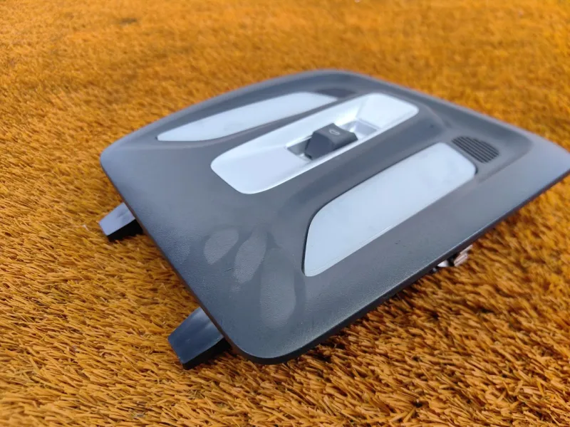 Плафон салона