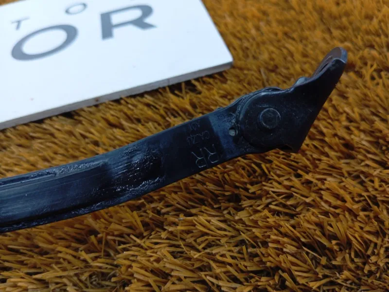 Ограничитель двери