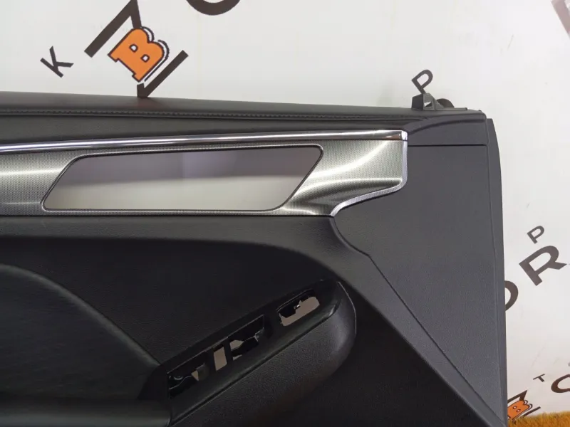 Обшивка двери