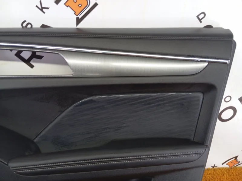 Обшивка двери