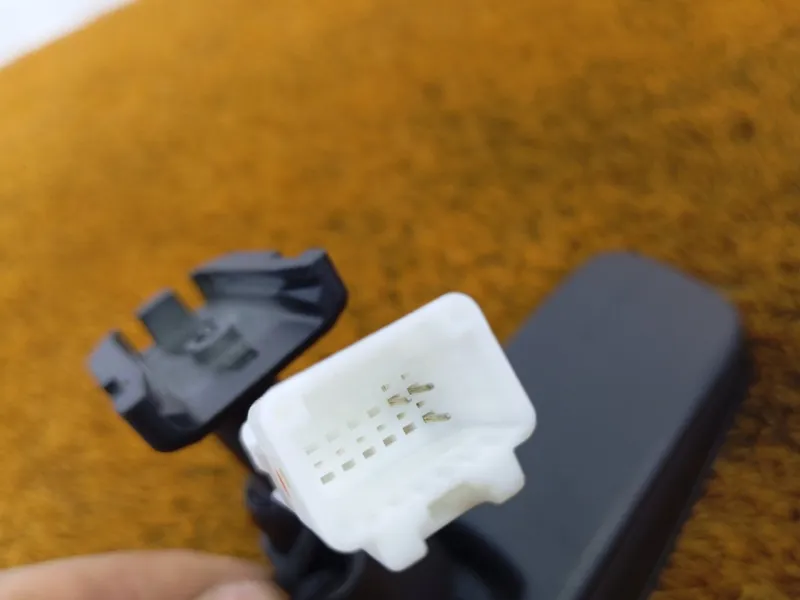 Зеркало заднего вида