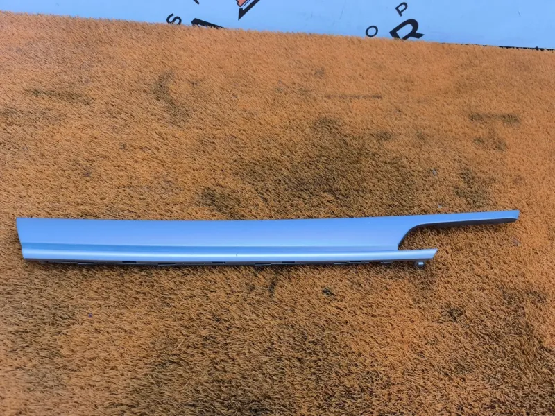 Молдинг двери